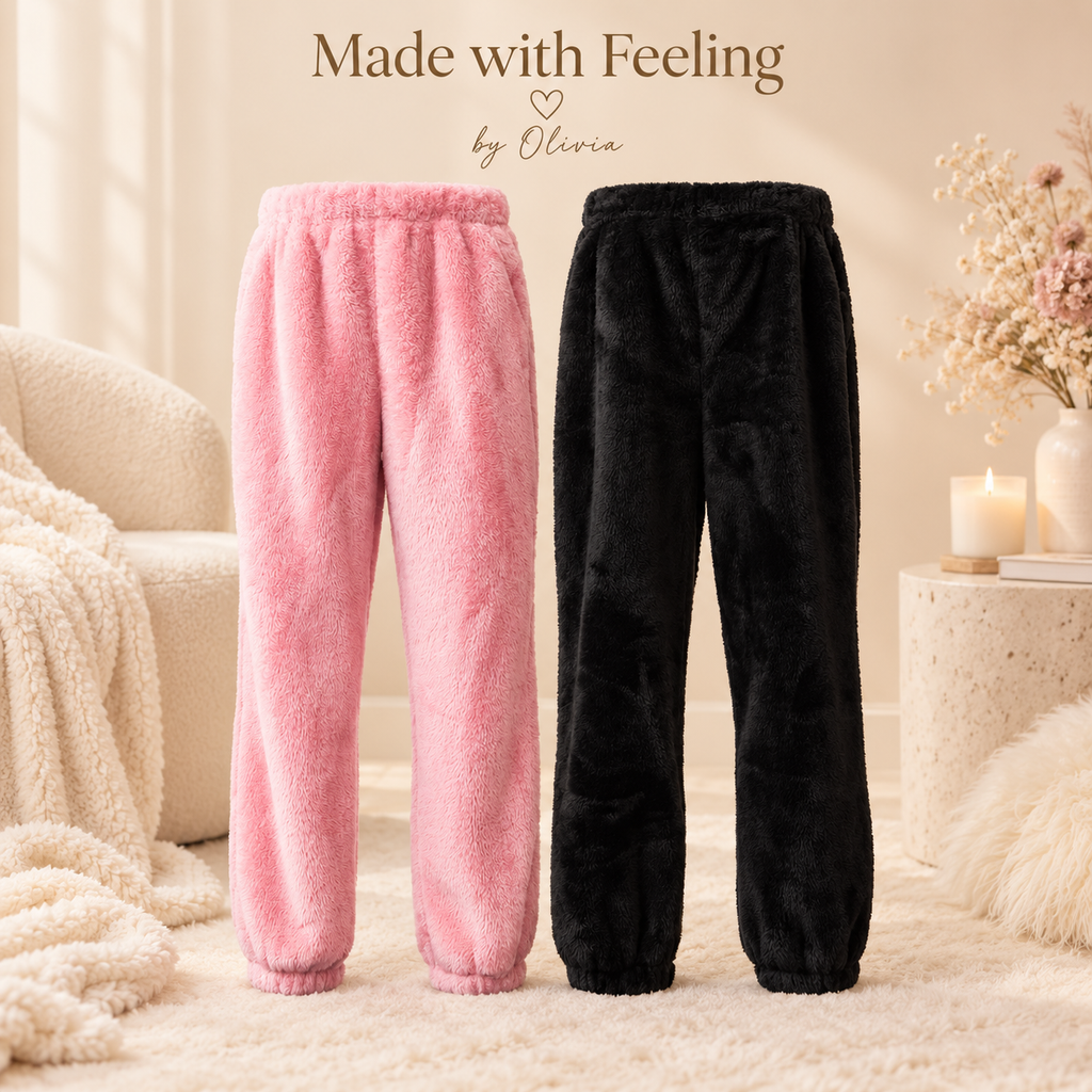 Cloud Lounge Fleece Set matching joggers in blush pink and black